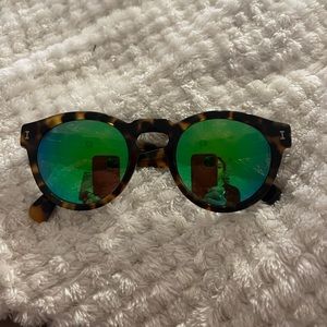 Illesteva sunglasses